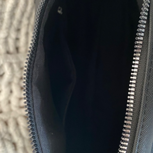 Bag - Picture 2 of 3